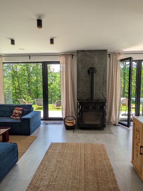 Forest Inn – inside – photo 9